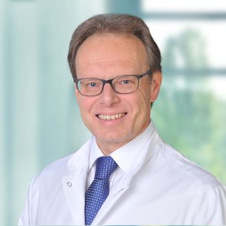 Dr. med. Michael Annas Dr. med. Michael Annas